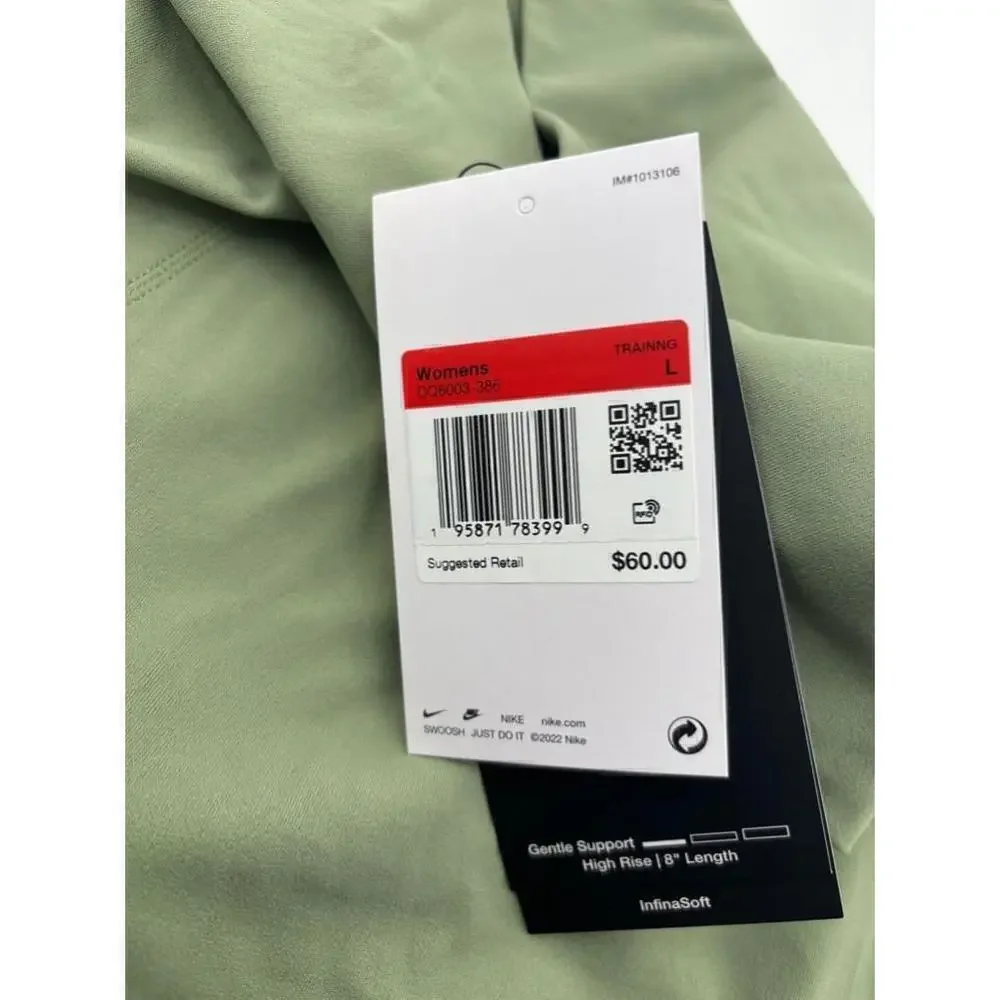 Women's Nike Training Shorts - Green - Size L - Picture 14 of 14